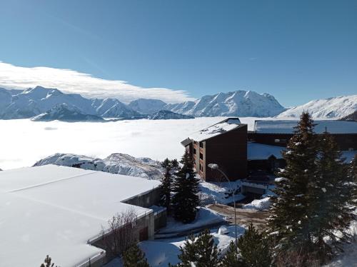 ALPE D'HUEZ APPARTEMENT PLEIN SUD - 4 PERSONNES Huez france