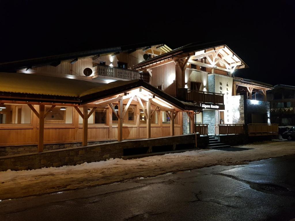 Hôtel Alpen Roc 140 Les Champs de La Plagne, 74110 Morzine