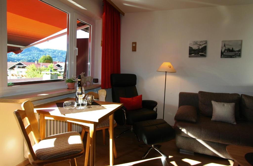 Appartement Alpenflair Ferienwohnungen Whg. 109 Bergkristall 44 Nebelhornstraße Nebelhornappartementhaus, 2. Etage, 87561 Oberstdorf