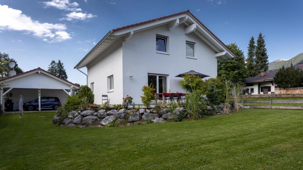 Maison de vacances Alpenhaus Ammertal Weiherweg 6, 82497 Unterammergau