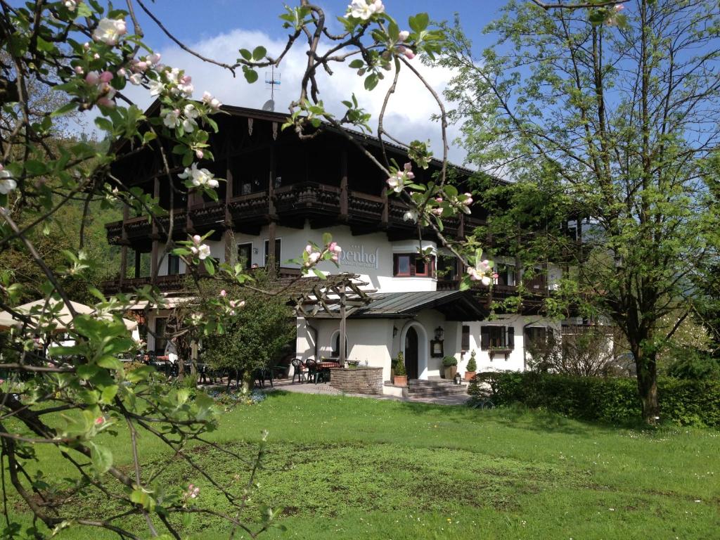 Hôtel Alpenhof Landhotel Restaurant Rosenheimer Str. 97, 83080 Oberaudorf