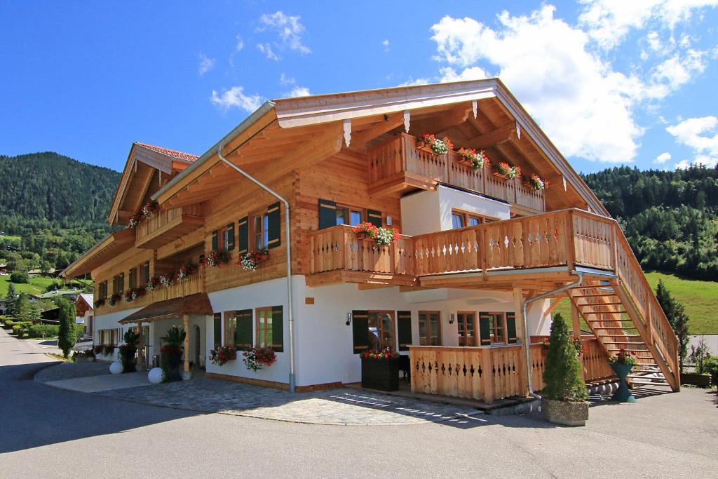 Hôtel Alpinhotel Berchtesgaden Roßfeldstr. 34, 83471 Berchtesgaden