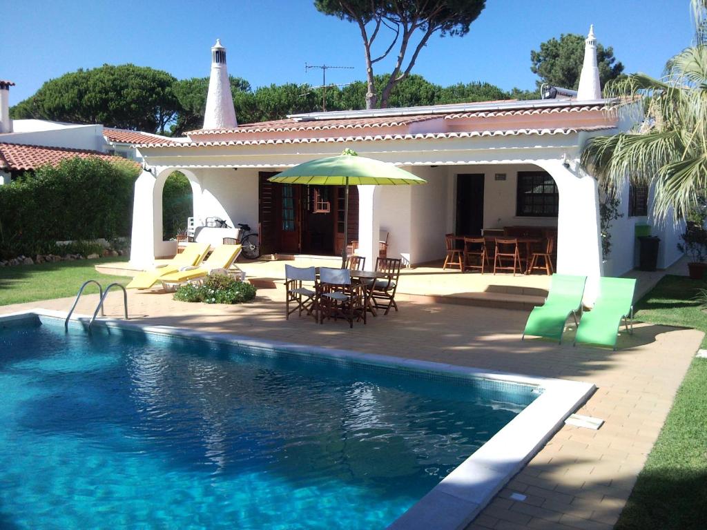 Villa Alsouk Rua da Noruega, 8125-459 Vilamoura