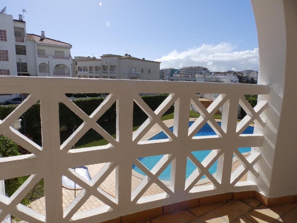 Appartement Alta Oura Rau Miguel Torga 1A9, 8200-276 Albufeira