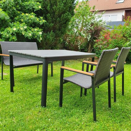 Alte Backstube - Ferienwohnung Hüttenstube und Ferienzimmer Auszeit Erkenbrechtsweiler allemagne