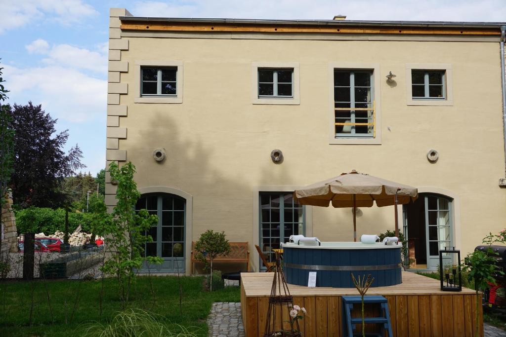 Appartement Alte Brennerei Schloss Zehista OG Akelei Schloß Zehista, 01796 Pirna