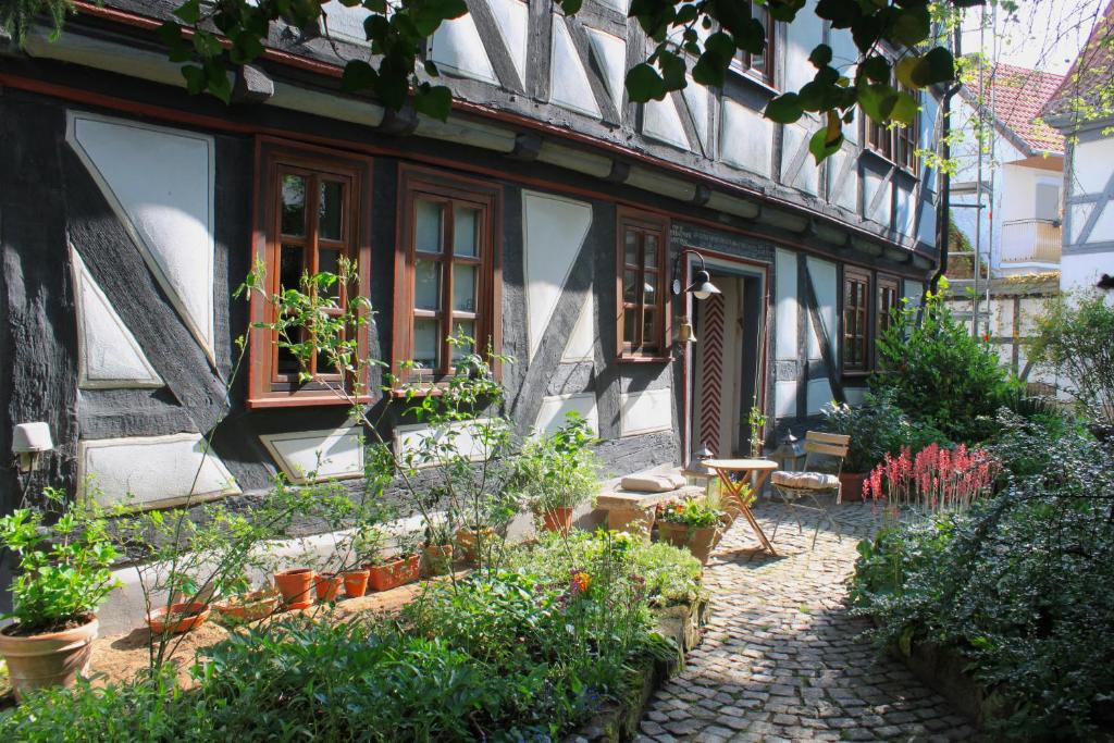 Appartement Alte Pfarre Gudensberg 1 Pfarrgasse, 34281 Gudensberg