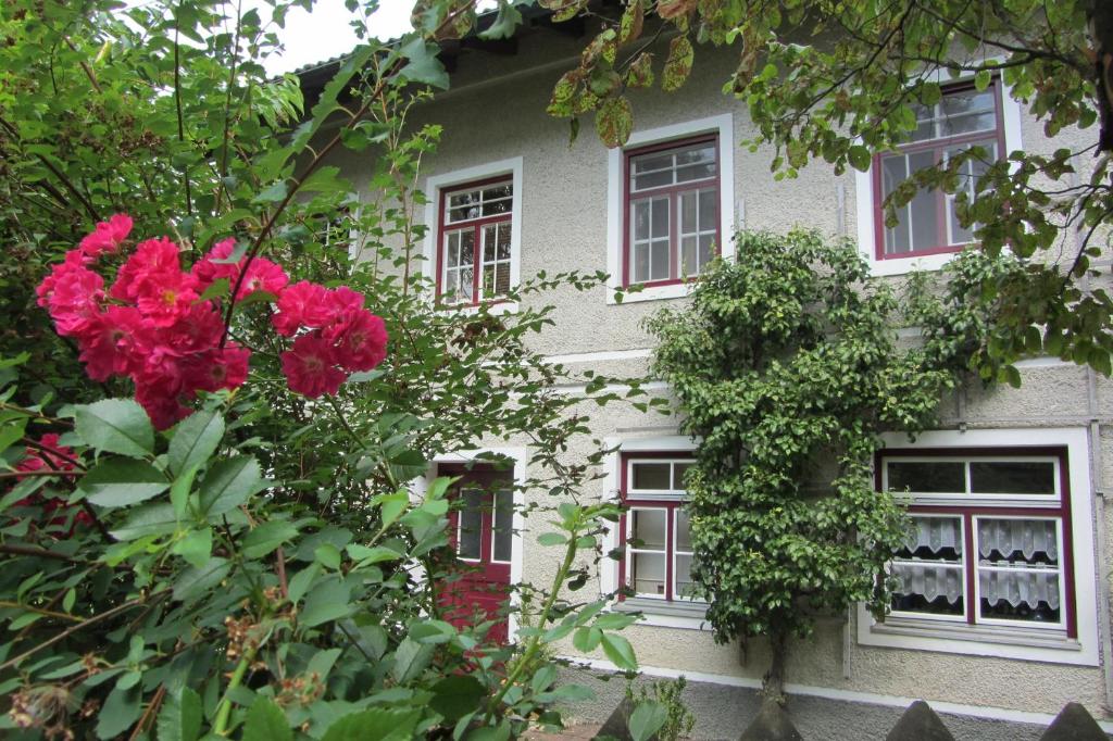Appartement Alte Wirtschaft Kronacker 12 Erdgeschoss, 85664 Hohenlinden