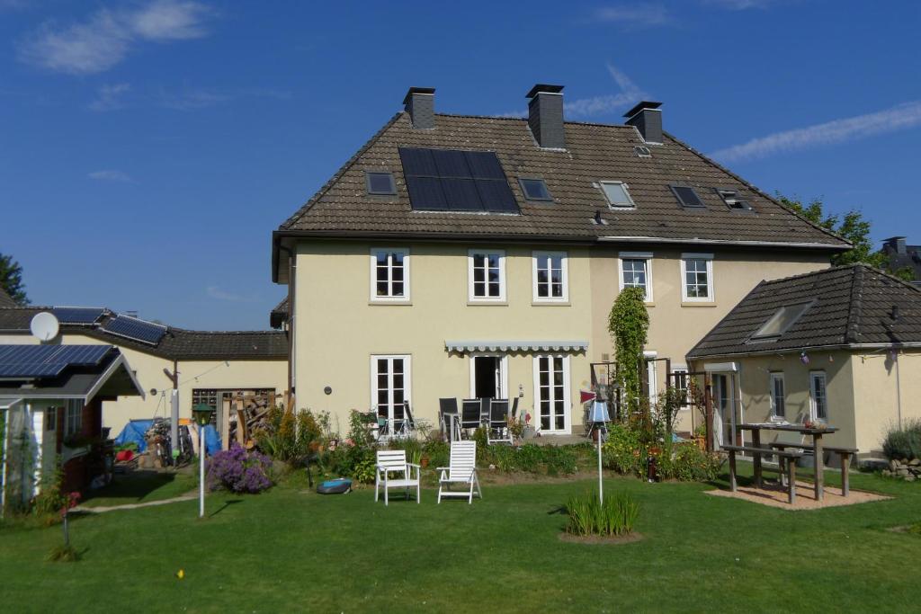 Séjour chez l'habitant Altes Krupphaus auf der Heimaterde 16 Kolumbusstraße, 45472 Mülheim