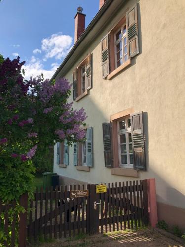 Appartement Altes Schulhaus Mutschelbach 47 Lindenstraße Karlsbad