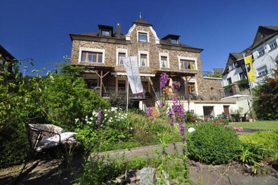 Maison d'hôtes Altes Weingut an der Vogtei 16 Neustraße, 56820 Senheim