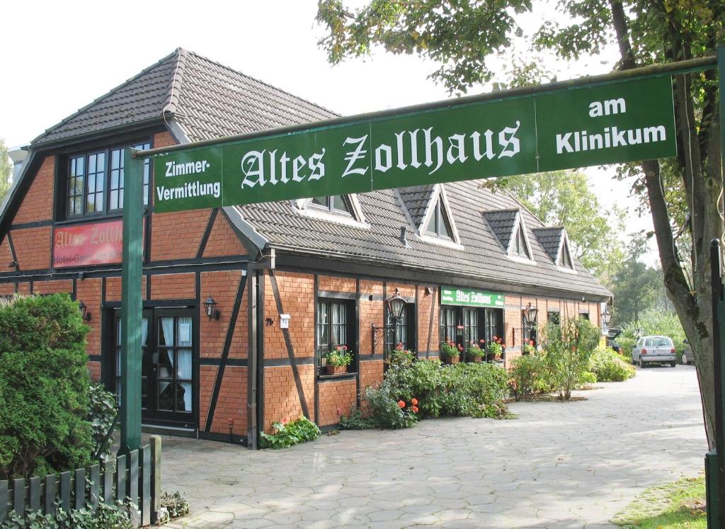 Hôtel Altes Zollhaus am Klinikum Ratzeburger Landstr. 2b, 23562 Lübeck