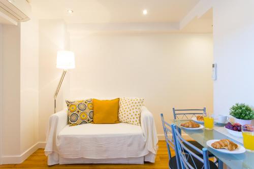 Appartement ALTIDO Cosy 1-bed flat with balcony in Alfama, moments from the Port 49 Rua do Paraíso r/c Lisbonne