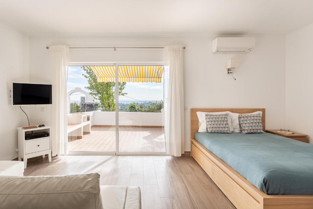Appartement ALTIDO Cosy studio wtih parking and garden Rua de Faro, 8005-517 Colmeal