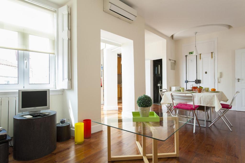 Appartement ALTIDO Spacious and bright 1-bed flat with city views in Lapa Rua do Quelhas 9, 1200-754 Lisbonne