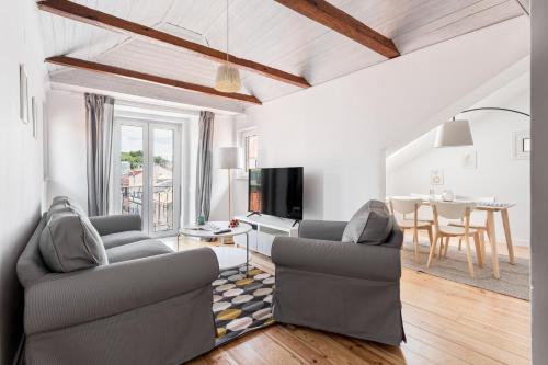 Appartement ALTIDO Stylish 2-bed Apt with balcony in Lapa, 5mins to National Museum of Ancient Art Rua do Conde 65 Lisbonne