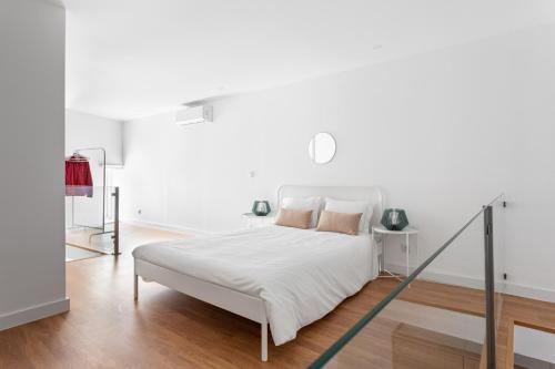 Appartements ALTIDO Stylish 2-level flats near Ajuda Palace 4 Travessa Fornos Lisbonne