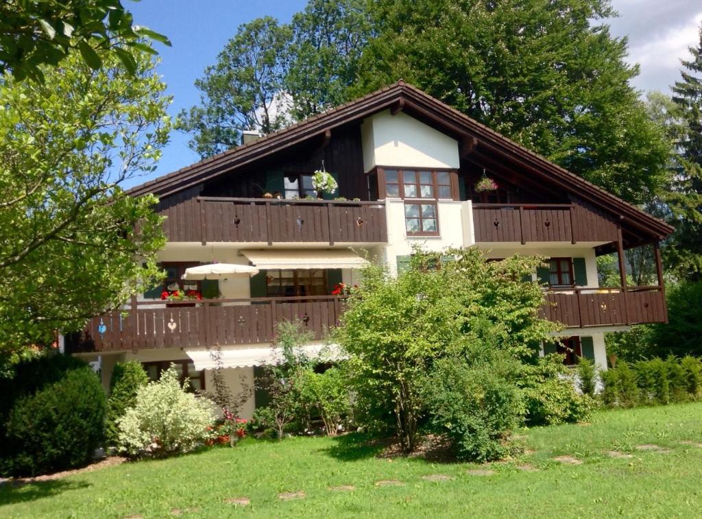 Appartement Am Park Parkstrasse 6a, 82467 Garmisch-Partenkirchen