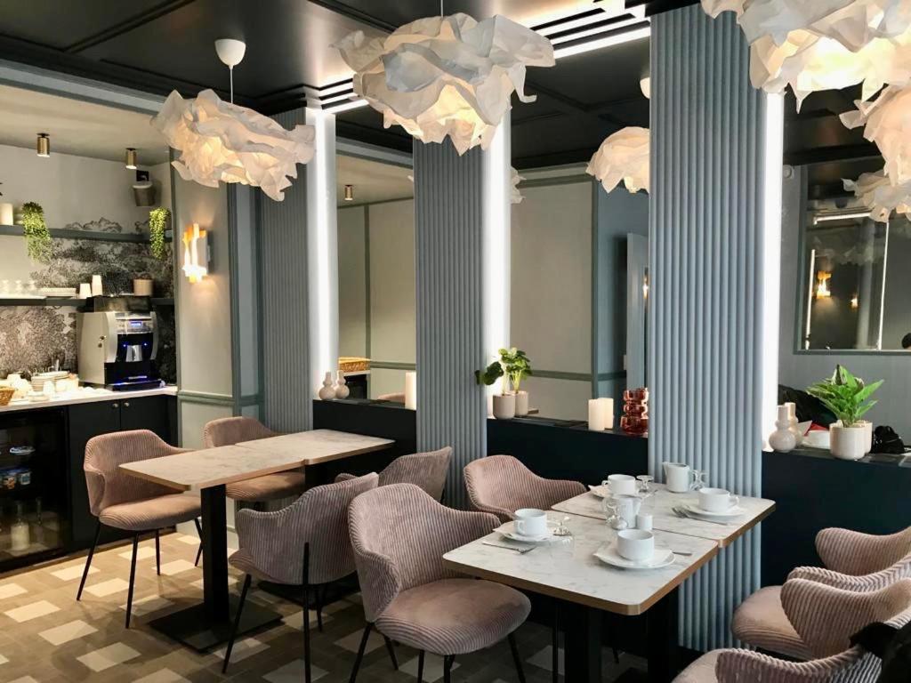 Hôtel Amadeus Hotel 39, Rue Claude Tillier, 75012 Paris