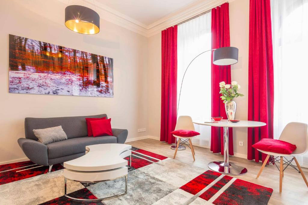 Appartements Amalienhof Serviced Apartments Carl-August-Allee 7, 99423 Weimar