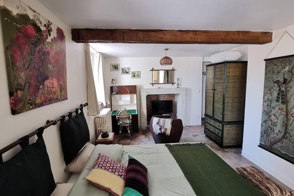 Appartement AMALOUYSE Studio de charme au cœur des châteaux de Loire 9 Rue Abraham Courtemanche, 37270 Montlouis-sur-Loire