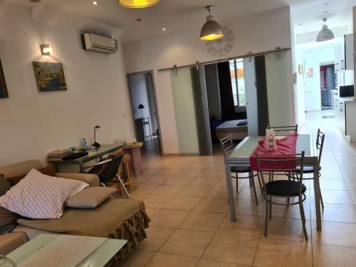 Appartement Amazing 1 min Beach Walkin Festival Palace 5 min 81 Rue Georges Clemenceau Cannes