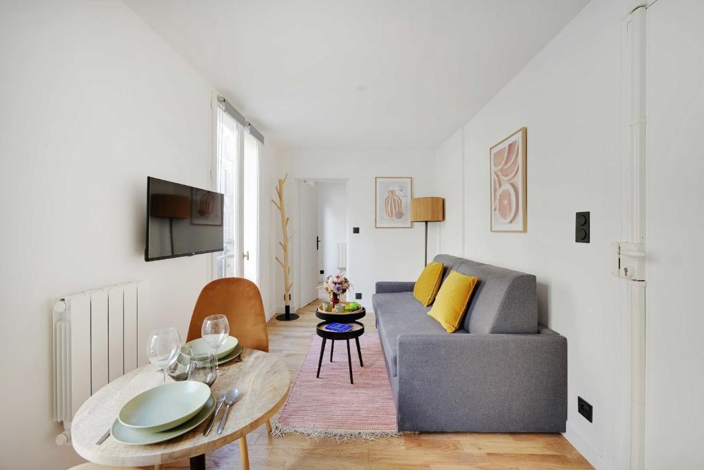 Appartement Amazing and cosy apartment 4P1BR 2 Rue des petites Ecuries, 75010 Paris