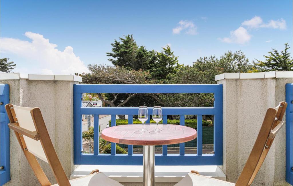 Appartement Amazing apartment in Hauteville-Sur-Mer with 2 Bedrooms and WiFi , 50590 Hauteville-sur-Mer
