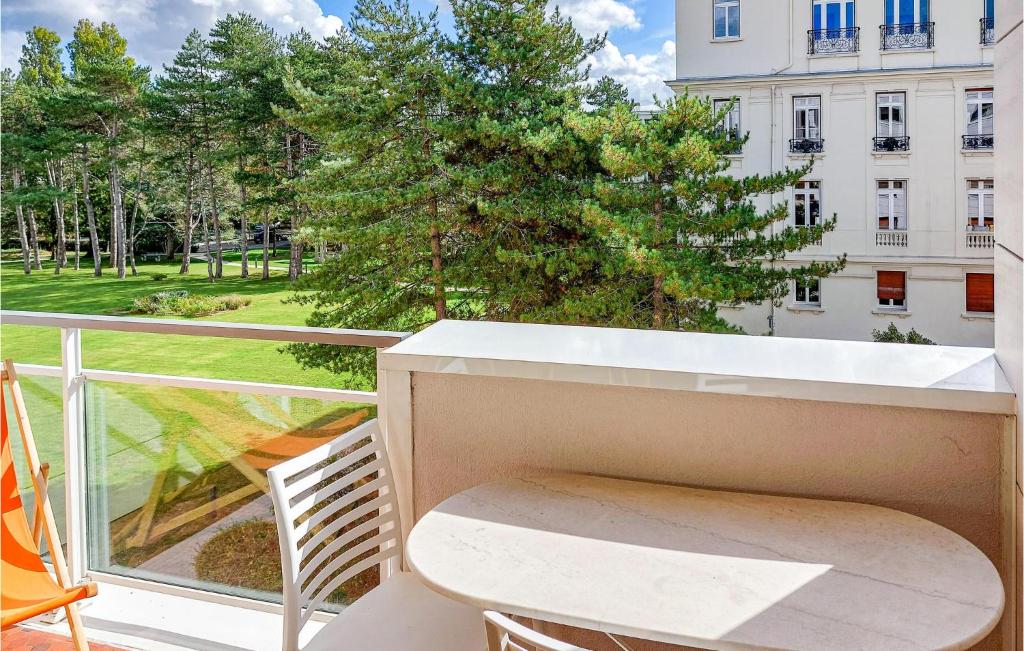 Appartement Amazing apartment in Le Touquet-Paris-Plage with WiFi and 3 Bedrooms , 62520 Le Touquet-Paris-Plage