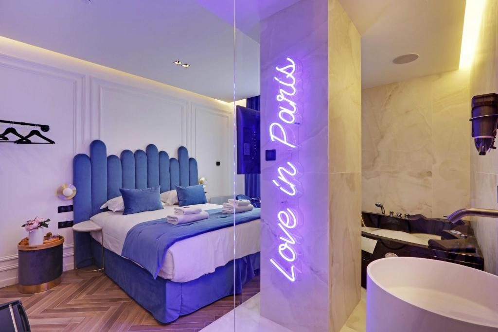 Maison de vacances Amazing Bedroom with Jacuzzi 2P - Châtelet 19 boulevard Sebastopol, 75001 Paris