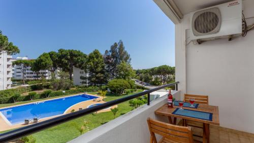 Amazing Flat W/Pool & Garden by LovelyStay Vilamoura portugal