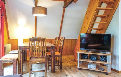 Maison de vacances Amazing home in Bad Arolsen with 3 Bedrooms and WiFi  Bad Arolsen