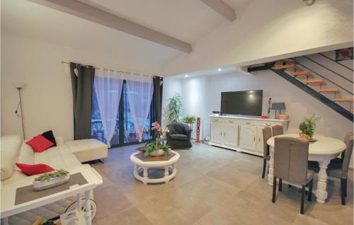 Amazing home in Callian with 3 Bedrooms, WiFi and Outdoor swimming pool Callian france