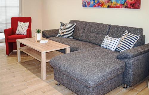 Maison de vacances Amazing home in Gtzkow with 2 Bedrooms and WiFi  Gützkow