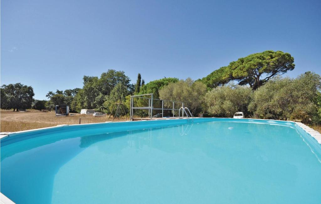 Maison de vacances Amazing home in La Garde with 2 Bedrooms, Internet and Outdoor swimming pool , 83130 La Garde