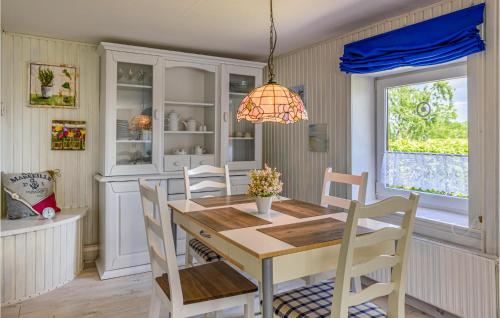 Maison de vacances Amazing home in Lehe with 2 Bedrooms, Sauna and WiFi  Lehe