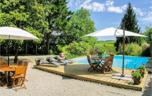 Amazing home in Les Farges with 3 Bedrooms, Private swimming pool and Outdoor swimming pool Les Farges france