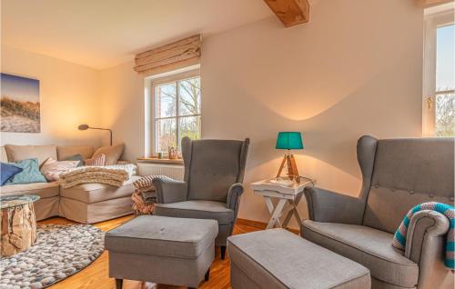 Amazing home in Osterhever with 4 Bedrooms and WiFi Osterhever allemagne