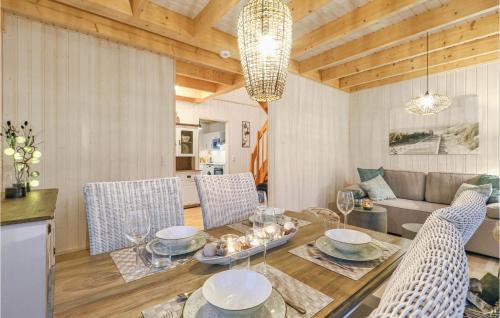 Maison de vacances Amazing home in OstseeResort Olpenitz with 2 Bedrooms, Sauna and WiFi  Olpenitz