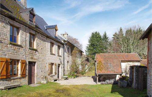 Amazing home in Saint-Marc--Loubaud with WiFi and 4 Bedrooms Saint-Marc-à-Loubaud france