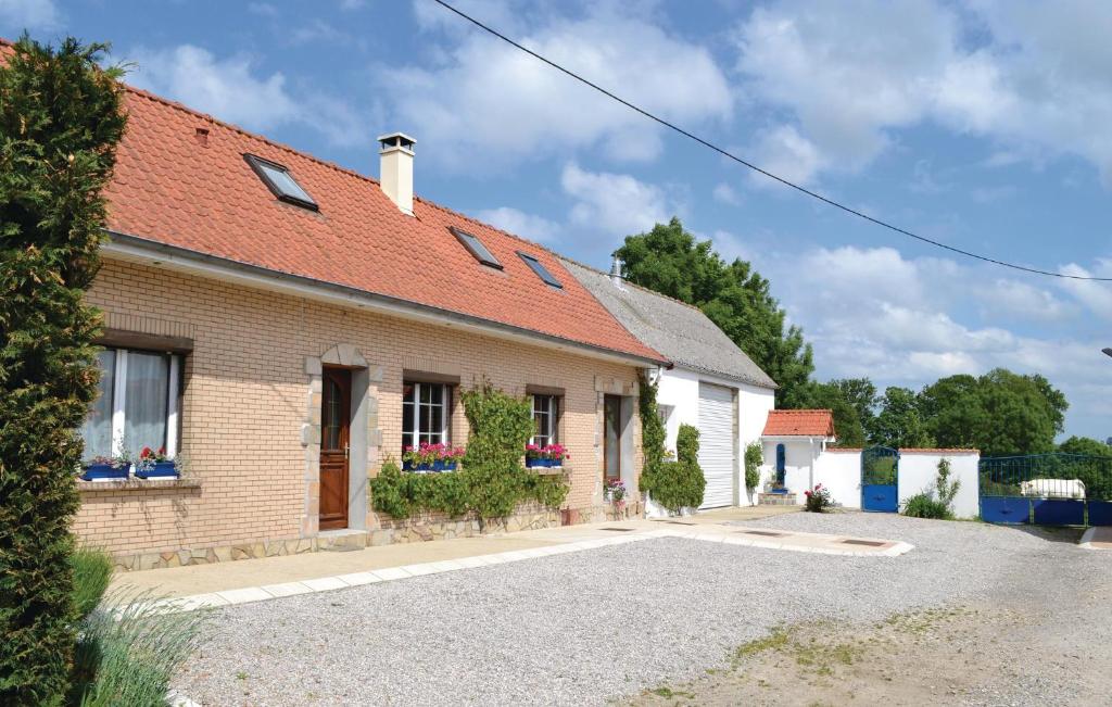 Maison de vacances Amazing home in Senlecques with 3 Bedrooms and WiFi , 62240 Senlecques