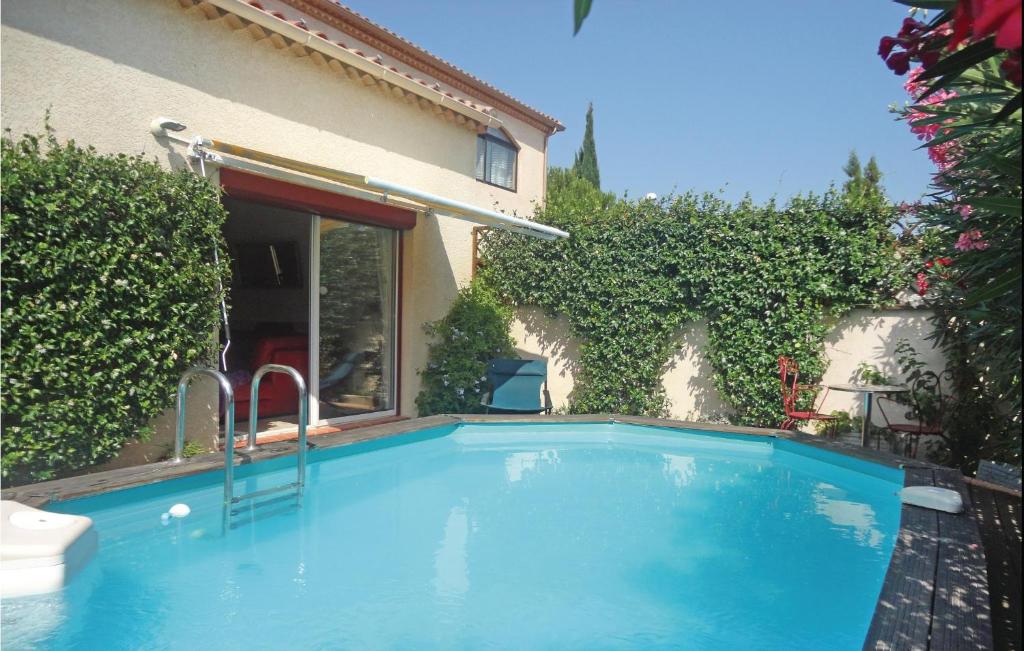 Maison de vacances Amazing home in Villeneuve les Beziers with 2 Bedrooms, Private swimming pool and Outdoor swimming pool , 34420 Cers