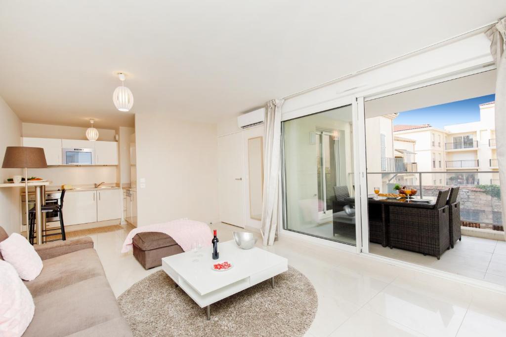 Appartement Amina YourHostHelper 46 Rue Georges Clemenceau, 06400 Cannes