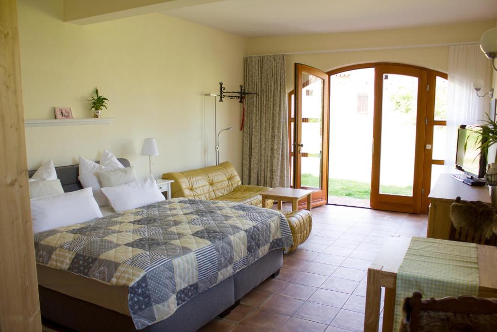 Appartement An den Elbwiesen GZ FeWo Elbeblick Nur Nichtraucher Elbstr. 11a, 04880 Greudnitz