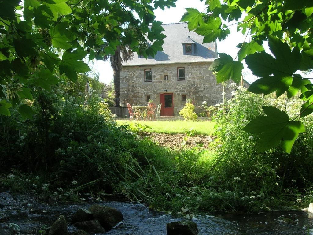 Maison de vacances ancien moulin à eau entièrement rénové Poulloguer, 22140 Prat