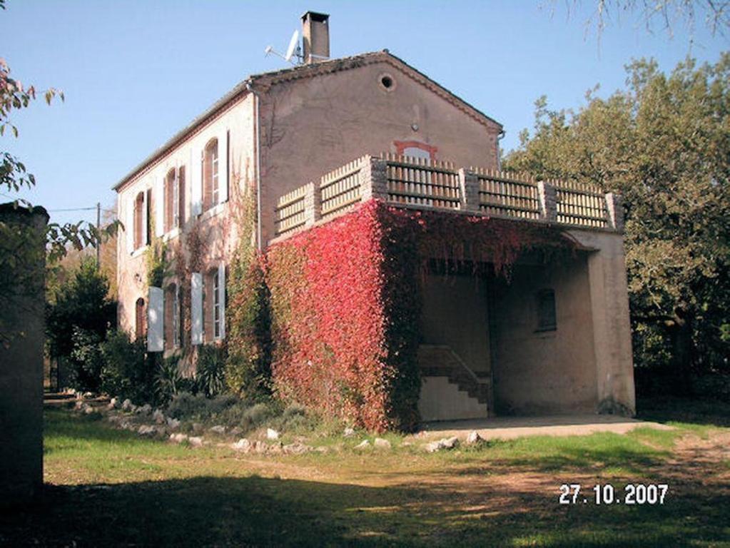 Maison de vacances Ancienne Ecole de Moncéré Moncéré, 81140 Penne