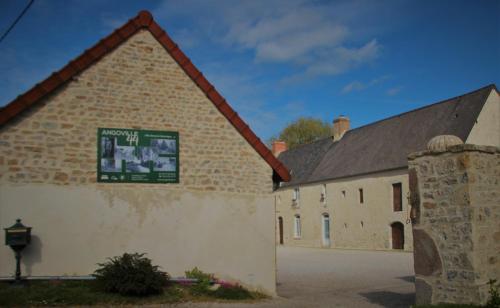 B&B / Chambre d'hôtes Angoville44 7,RUE DE L'EGLISE Angoville-au-Plain