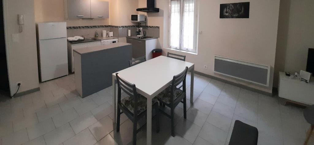 Appartement Animalier 46 Avenue Gambetta, 89300 Joigny