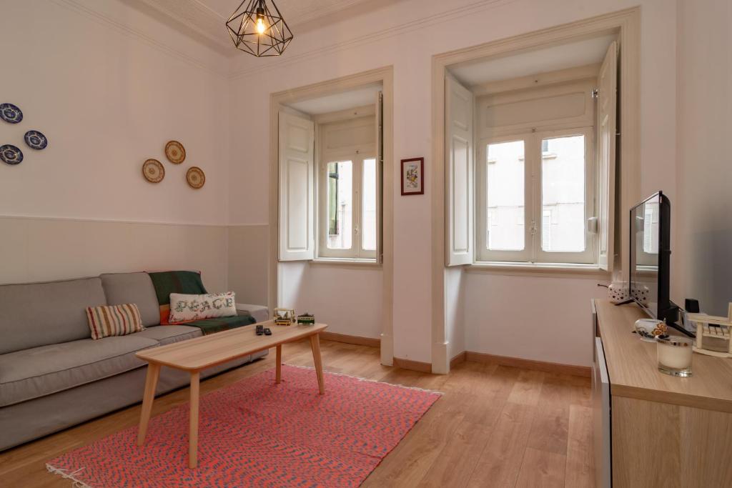 Appartements Anjos' City Escape by LovelyStay 48 Rua Cidade de Cardiff, 1170-095 Lisbonne