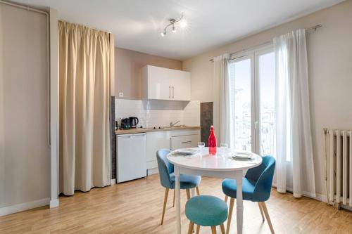 Appartement Annecy studio close to historical center 3 Avenue du Pont Neuf Annecy